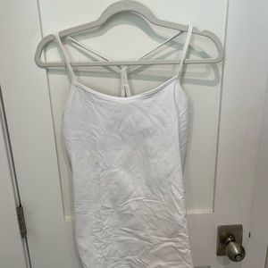 Lululemon no tag workout tank with built in bra